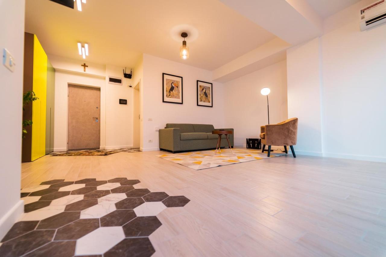 Miruna Andreea Studio Apartment มามายา ภายนอก รูปภาพ